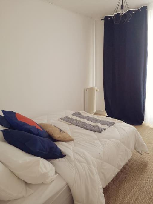 Maison 3,5Km De La Plage Et Proche Mont St Michel Saint-Broladre Ngoại thất bức ảnh