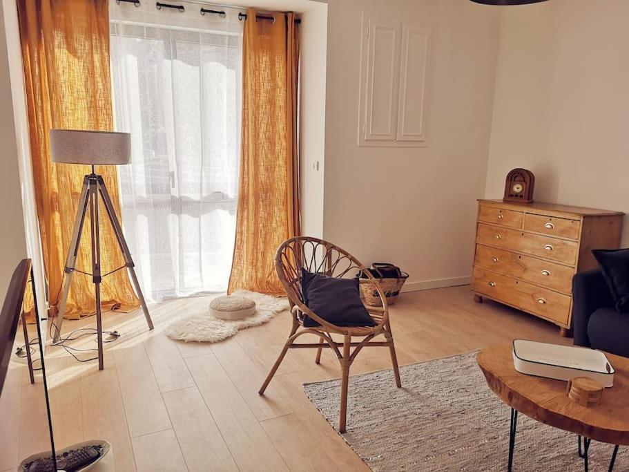 Maison 3,5Km De La Plage Et Proche Mont St Michel Saint-Broladre Ngoại thất bức ảnh